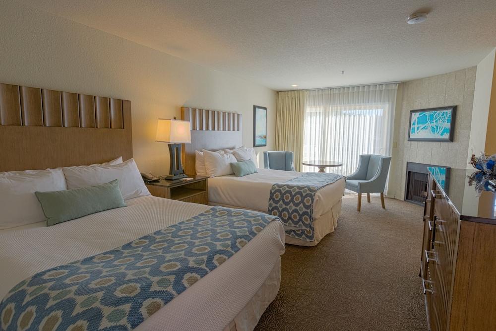 Cambria Landing Inn And Suites Екстер'єр фото