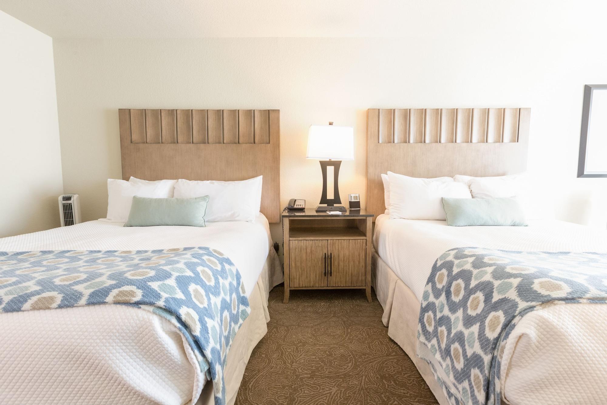 Cambria Landing Inn And Suites Екстер'єр фото