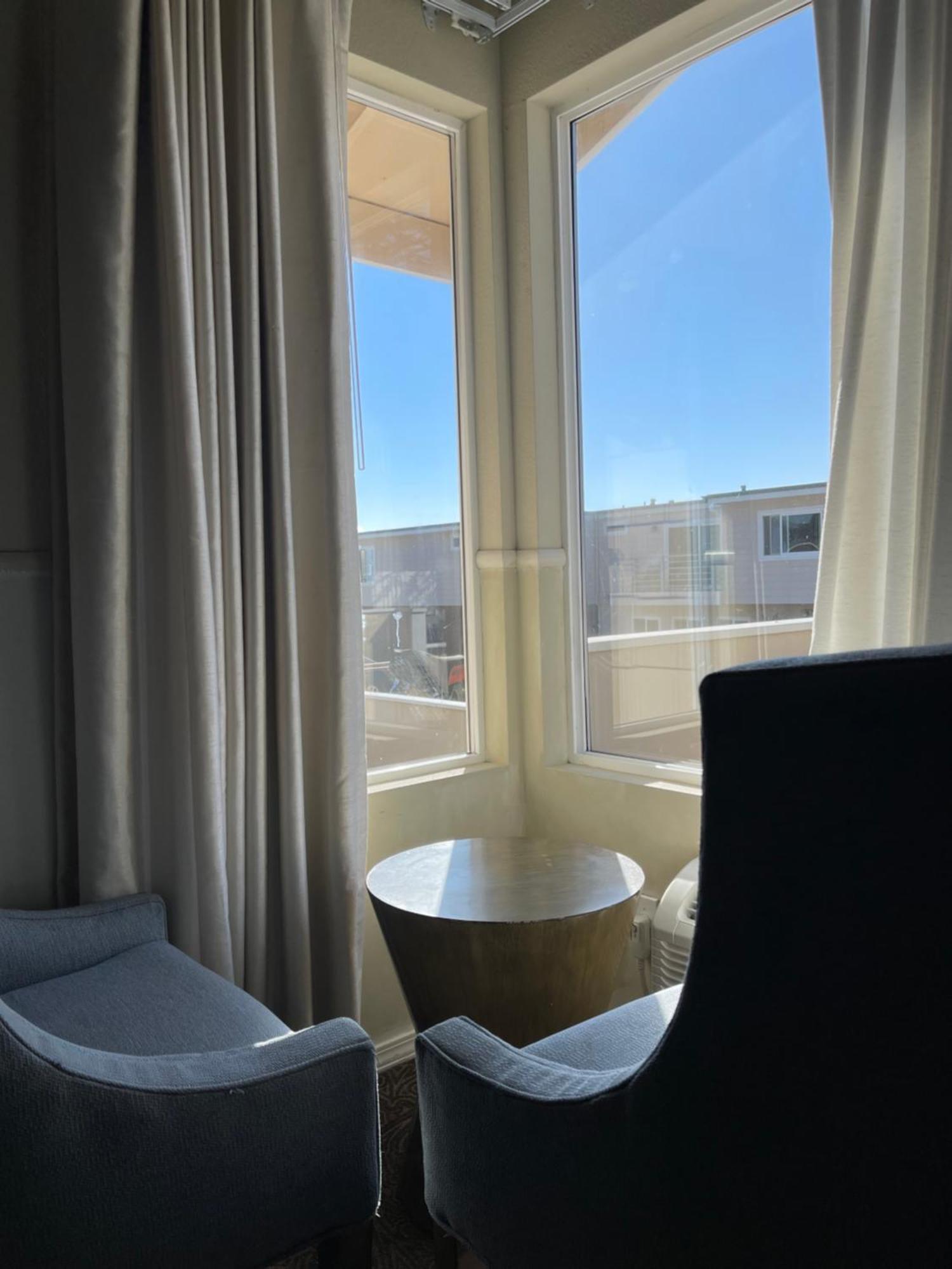 Cambria Landing Inn And Suites Екстер'єр фото